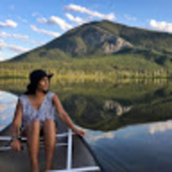 Meet your Posher, Danica - Picture 1 of 1